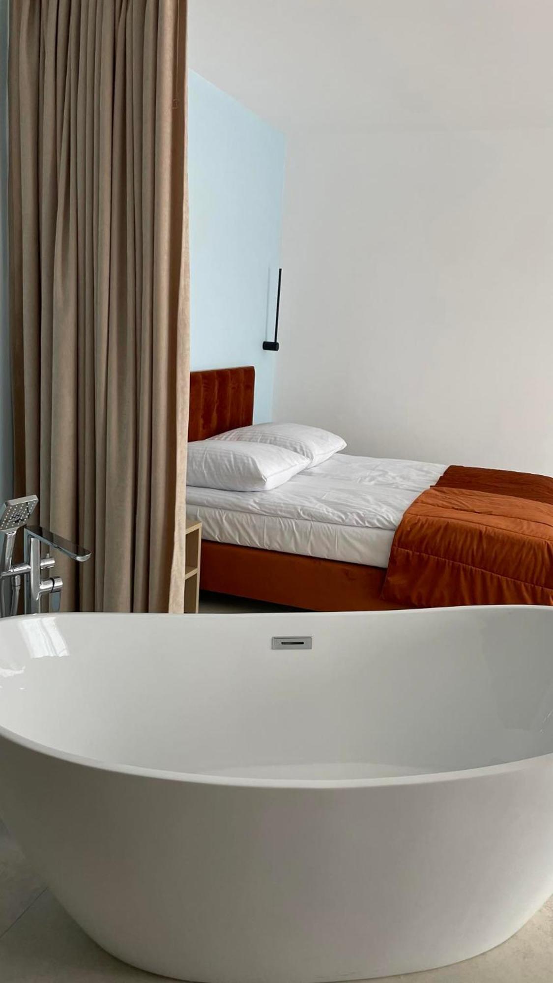 Plaza & Wellness * Leba